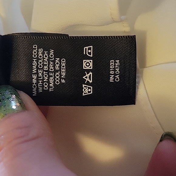 Kenneth Cole Multi Color Pleated Skirt - Picture 9 of 9